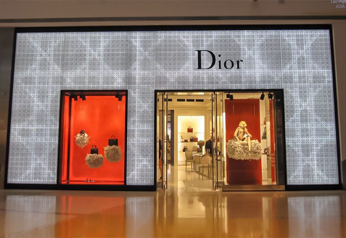 Ο Οίκος Dior παρουσιάζει τη νέα του συλλογή στη Μύκονο