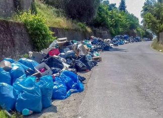 Ρεπορτάζ του Ολλανδικού RTL για τα σκουπίδια στην Κέρκυρα