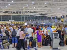 Ανησυχία ΣΤΕΚ για τον συνωστισμό στα αεροδρόμια της Κύπρου