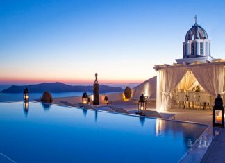 Η Aqua Vista Hotels ενισχύει το Villa Management