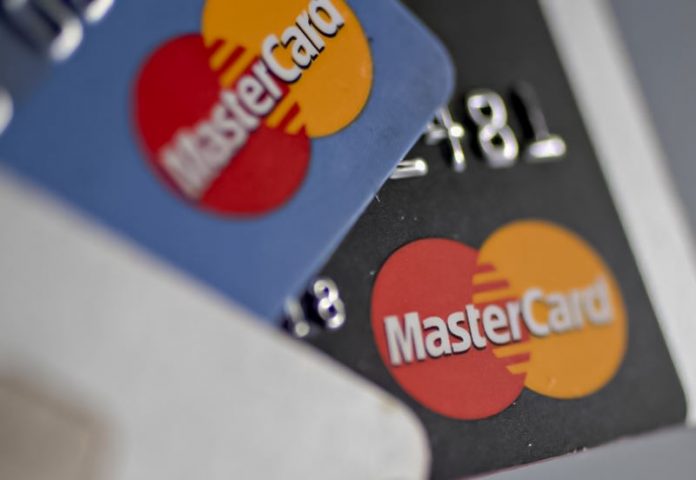 Η Mastercard παρουσιάζει την έρευνα Global Consumer Tracker
