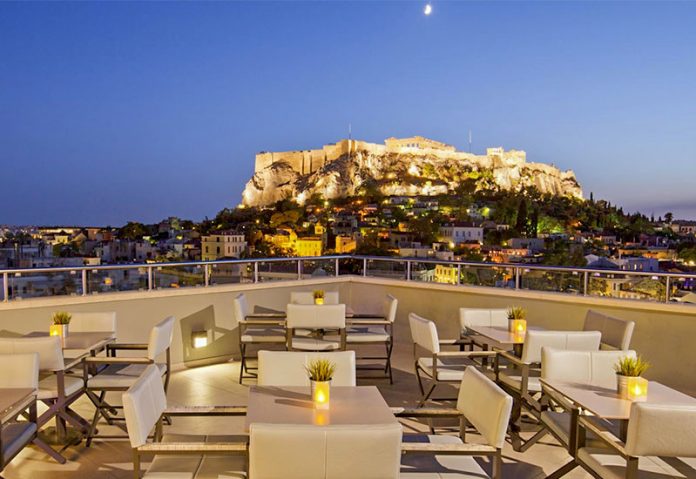 Ανταγωνιστικές τιμές στα αθηναϊκά ξενοδοχεία μέσα τον Αύγουστο
